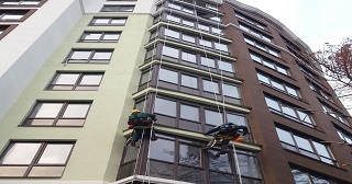 Установка крыши на балкон Дмитров цена от 1019 руб. м/2.